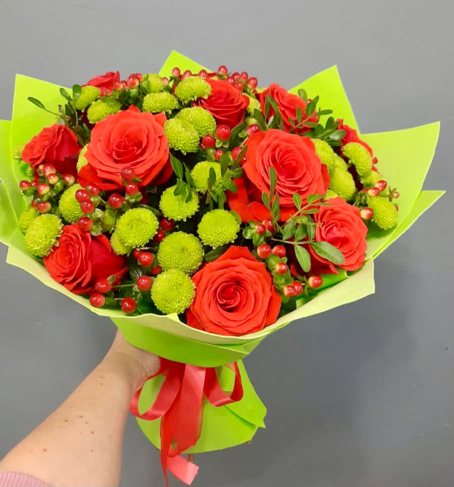 Букет цветов из: Хризантемы и Розы в Чамзинке