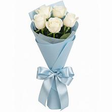 Букет 5 Белых роз Проуд в Чамзинке