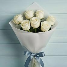 Букет 7 Белых роз Эдлесс Лав в Чамзинке