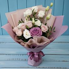 Букет цветов из:  Розы и Лизиантусы #REPLACE_PRED# Чамзинке