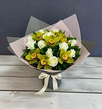 Букет цветов из:  Орхидеи и Розы в Чамзинке