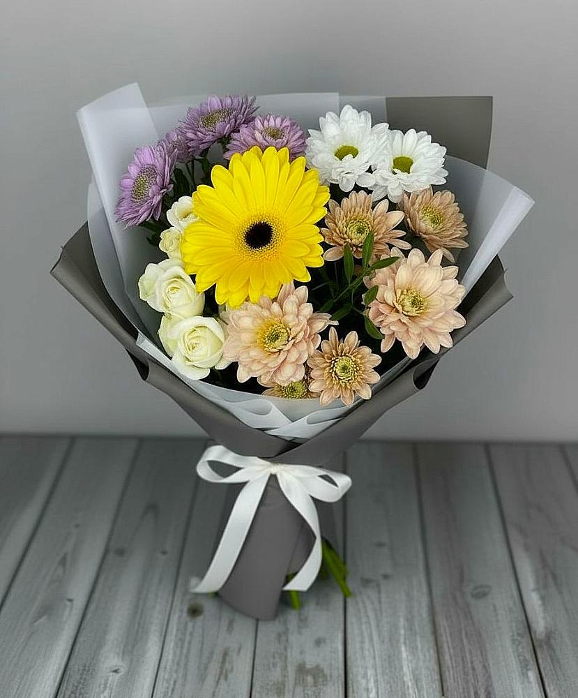 Букет цветов из: Розы, Герберы и Хризантемы в Чамзинке