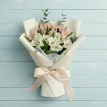 Букет цветов из:  Альстромерии в Чамзинке