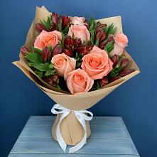 Букет цветов из:  Розы и Альстромерии #REPLACE_PRED# Чамзинке