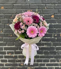 Букет цветов из:  Герберы и Хризантемы в Чамзинке