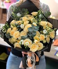 Букет цветов из:  Розы и Лизиантусы #REPLACE_PRED# Чамзинке