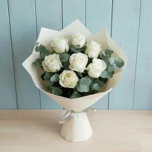 Букет Белые розы в Эвкалипте в Чамзинке