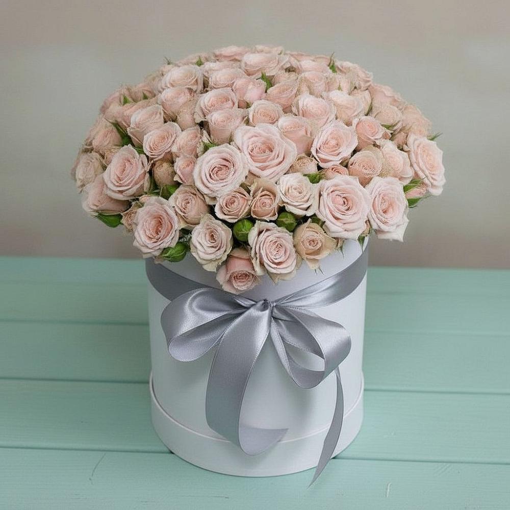 Цветочная композиция из Розы в шляпной коробке в Чамзинке